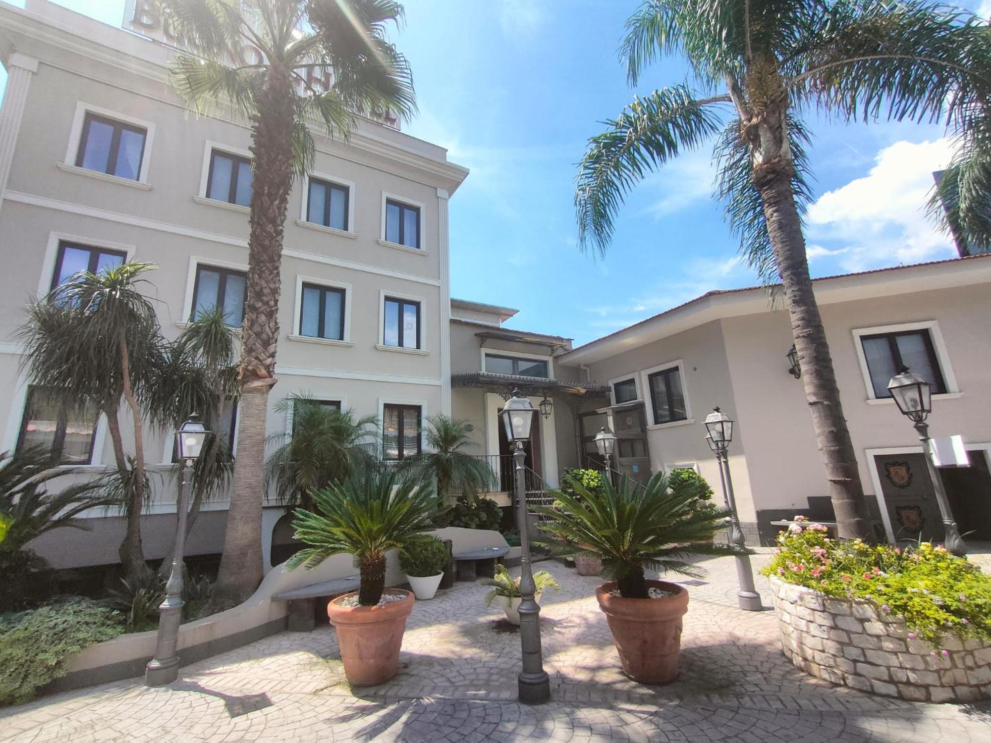 Buono Hotel Naples Exterior photo